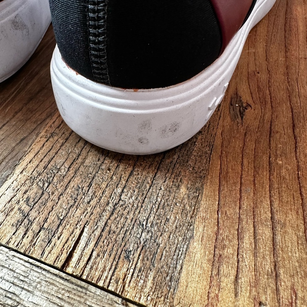 Under Armour Women Navy and Burgundy High-Top Sneakers - Picture 6 of 8